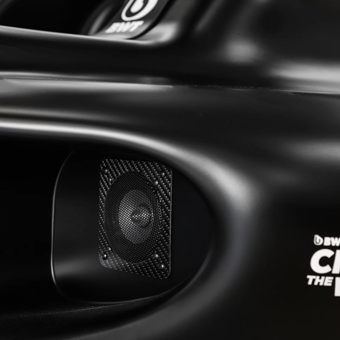 Authentics BWT Alpine A524 F1 Team Simulator