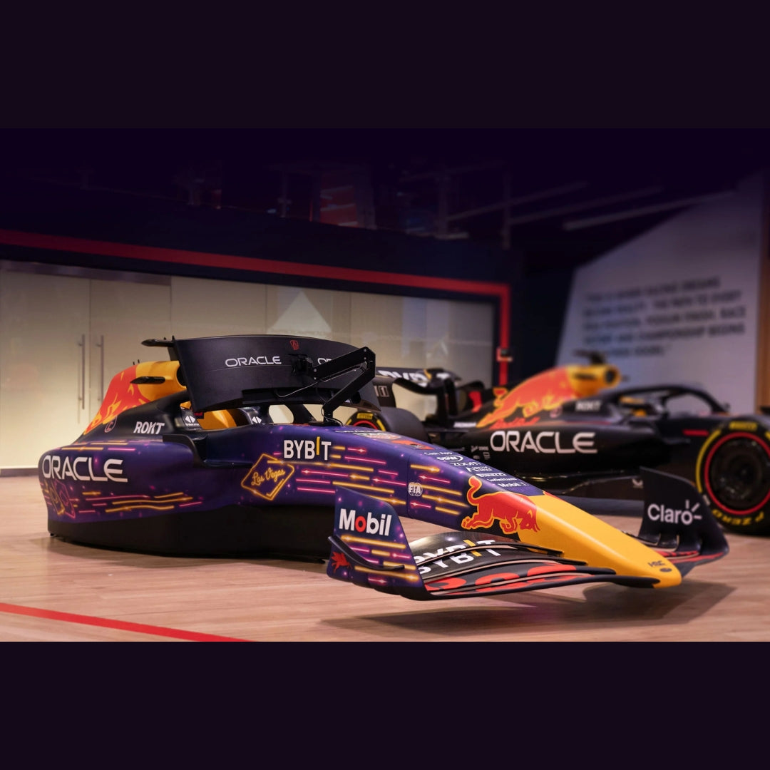 Las Vegas Edition Oracle Red Bull Racing RB19 F1 Simulator