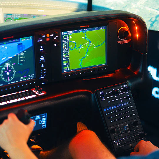 Podium1 Cirrus Turnkey Flight Simulator