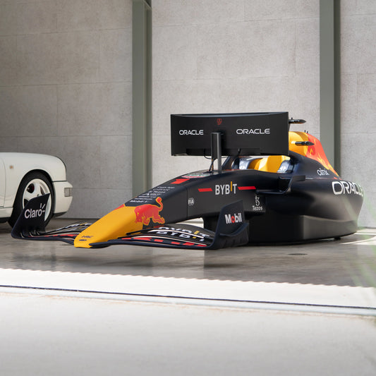 F1 Authentics Oracle Red Bull Racing RB18 F1 Team Simulator - Championship Edition