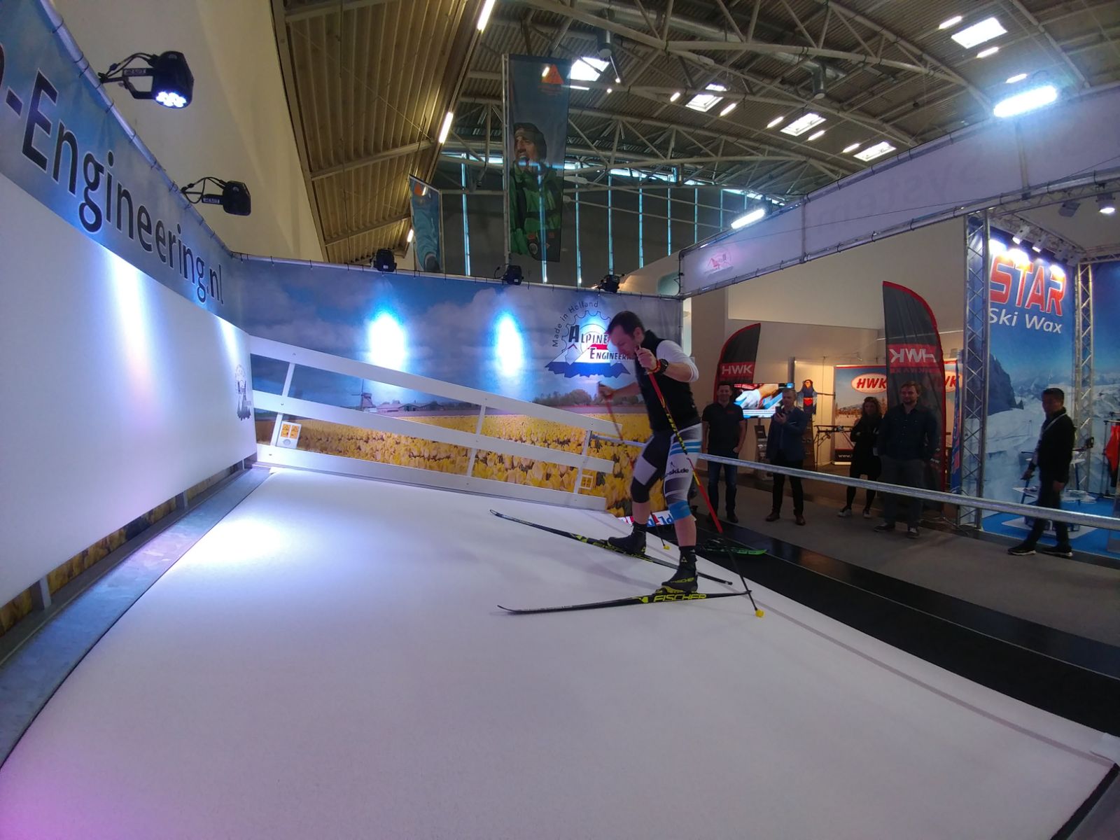 Portable ski machine best sale